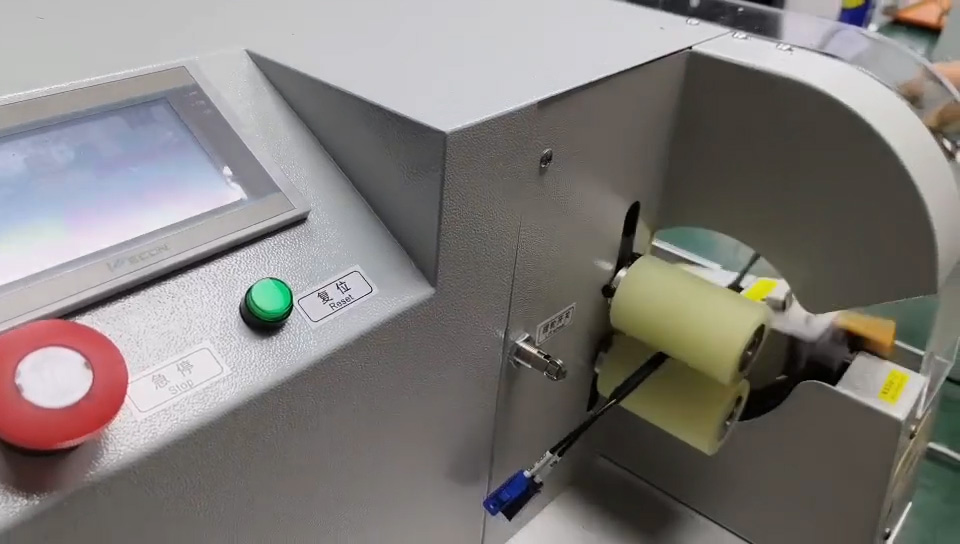 Máquina Inteligente de Enrolamento de Fita Adesiva para Dois Fios - Enrolamento Sincronizado