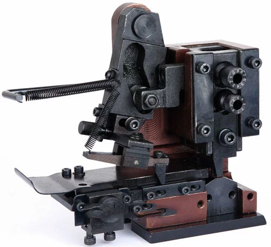 Molde de friso terminal