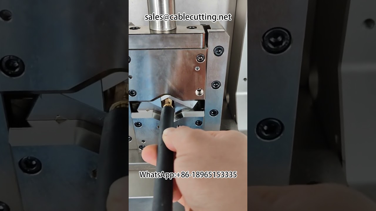 Máquina de crimpagem de terminais para energia nova – autoatendimento com descascamento integrado #máquinadecrimpagem #descascamentodefios #terminais