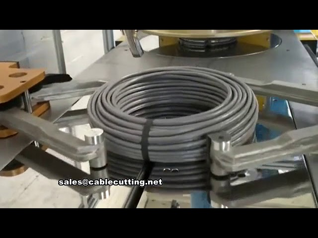 Máquina Automática de Enrolar e Amarrar Tubos