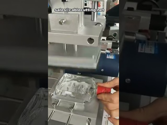 Máquina Rotuladora Autoadesiva para Latas e Garrafas Quadradas | Alta Velocidade e Precisão