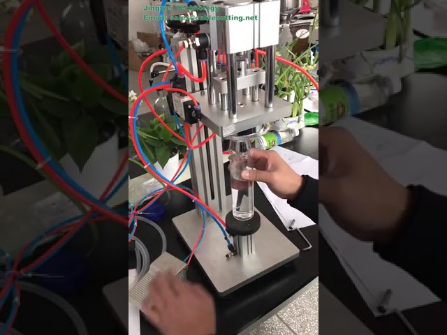 Máquina Semiautomática Pneumática para Crimpagem e Tampagem de Perfumes