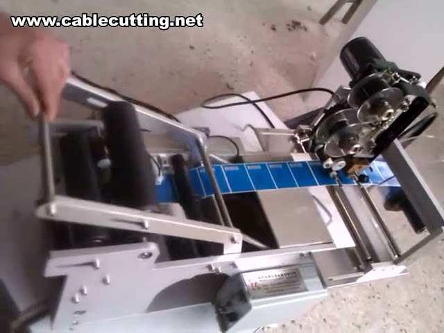 Máquina de Rotulagem de Garrafas Redondas | Semi Automática | Enchedora de Garrafas
