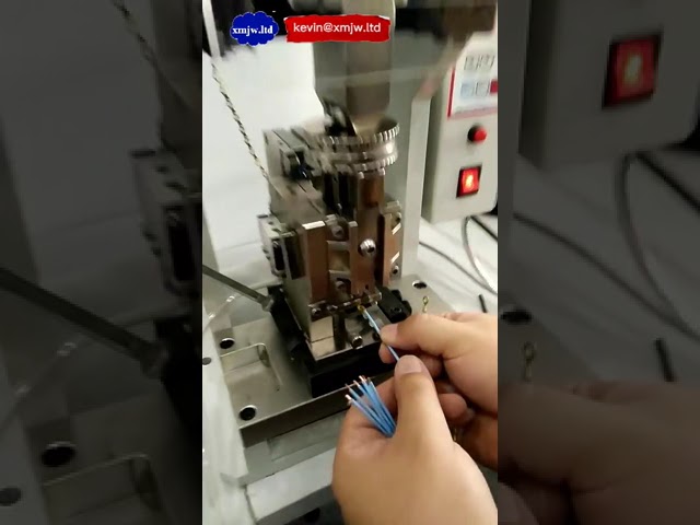 Máquina de Crimpagem Automática para Conectores de Fios com Aplicador Europeu