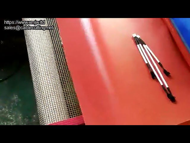 Máquina Manual de Inserção de Tubo Plástico com Encolhimento por Calor | Túnel de Encolhimento para Embalar Caixas de Papelão