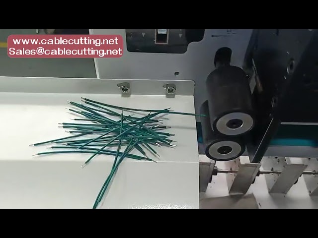 Máquina de Decapagem e Torção de Cabos 32-10 AWG – Alta Produtividade para Automação Industrial