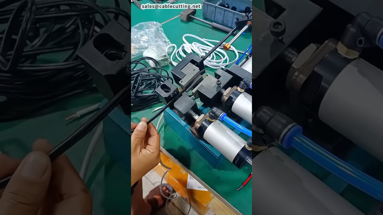 Máquina de Divisão e Decapagem de Fios Paralelos com Ajuste de Comprimento SplitStrip