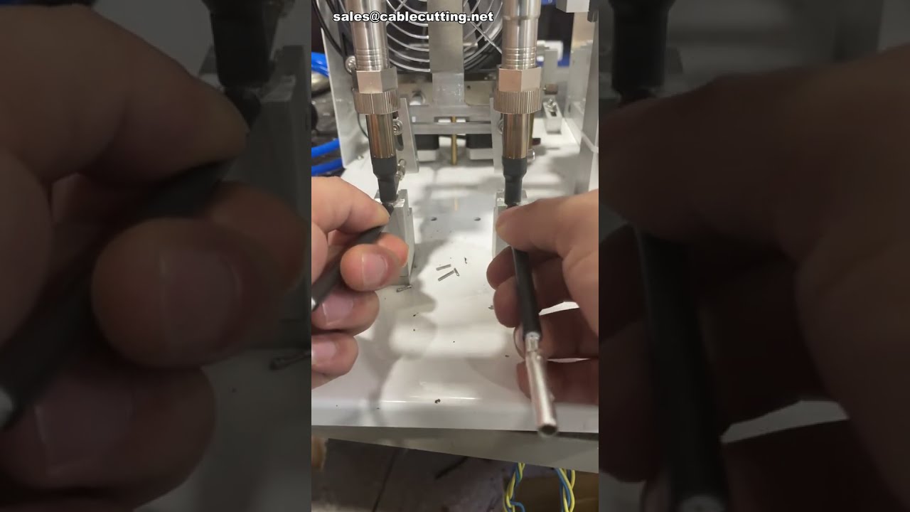 Máquina de Solda Semiautomática de Dupla Pistola para Estanhamento de Terminais - Dobra a Eficiência #fábrica #máquina