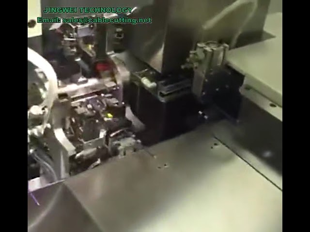 Máquina Automática de Crimpagem de Terminais à Prova d'Água com Inserção de Vedação