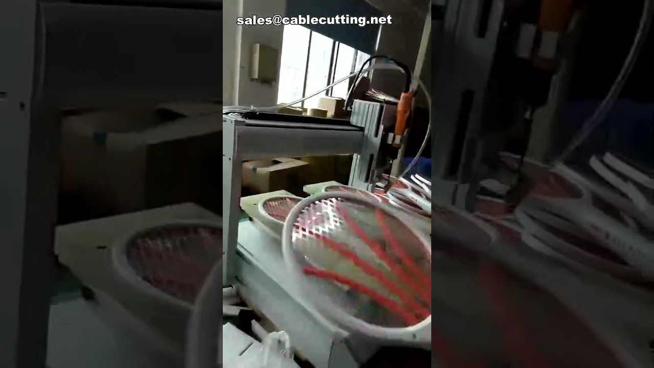 Máquina Automática de Aparafusamento com Travamento | Sistema de Fixação Industrial