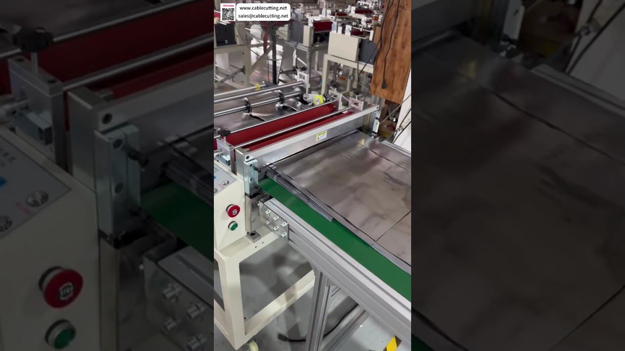 Máquina de Corte Rotativo para Chapas de Chumbo Pesado com Controle Preciso de Comprimento e Contador de Metros - Versão Curta