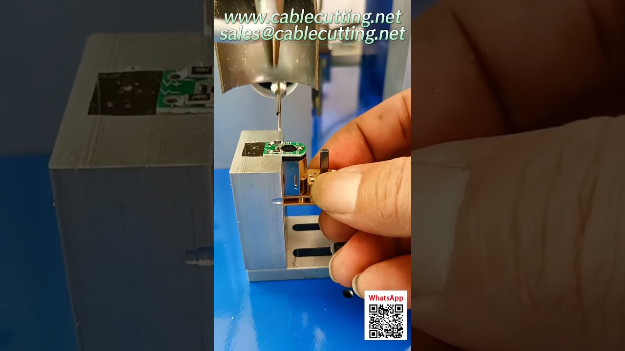 Máquina Semiautomática de Processamento de Fios – Corte, Decapagem e Enrolamento Eficiente