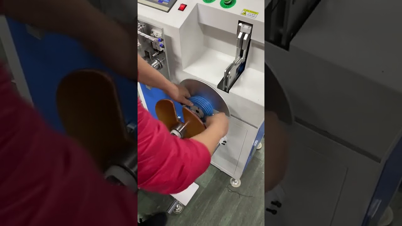 Bobinadeira de Arame Rápida e Precisa com Amarração Integrada | Enrolamento Perfeito #fábrica #máquina