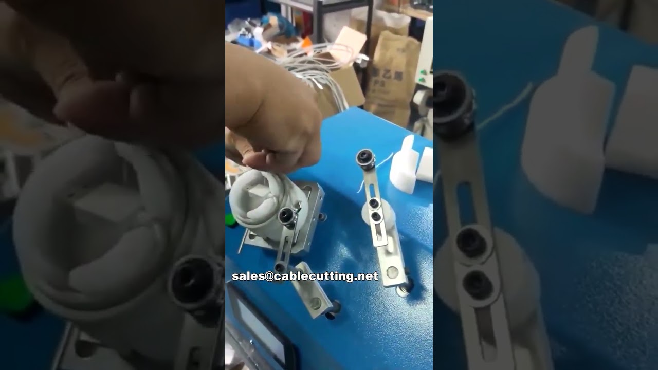 Máquina de Enrolar e Amarrar Cabo de Dados iPhone - WPM-K287