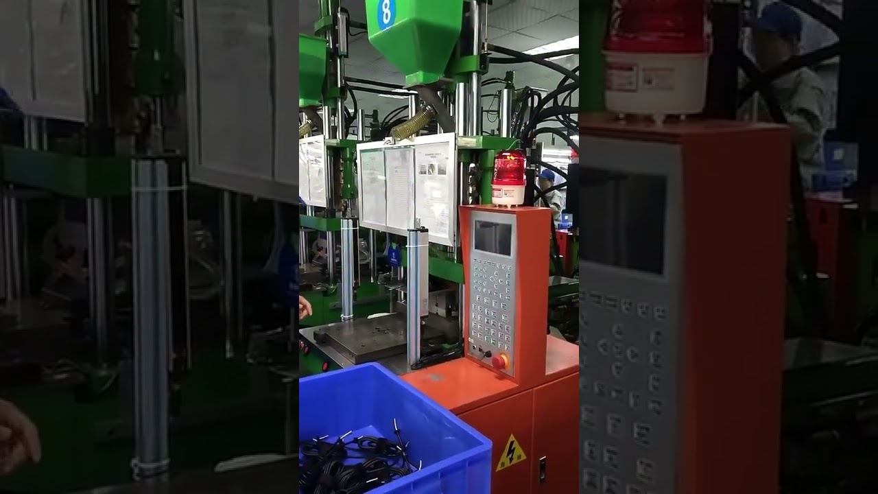 Máquina de Injeção Plástica 35T – Moldes para Chinelos, Sandálias, Canetas e Capas de Celular