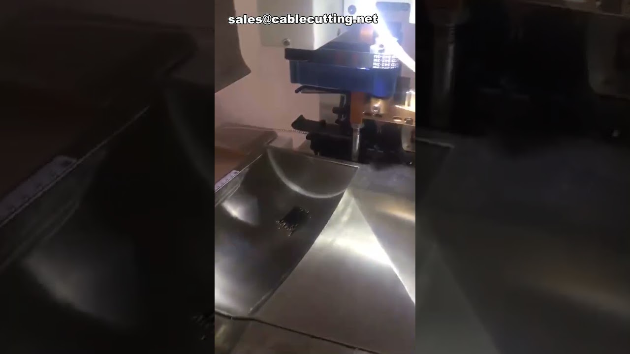 Máquina de Crimpagem e Decapagem Automática | Crimpagem Dupla Face