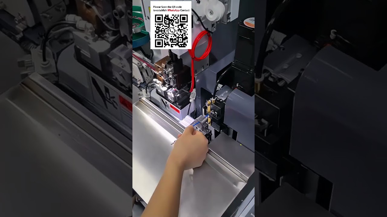 Máquina de Decapar e Crimpar Terminais Soltos - Stripper Crimper Automática