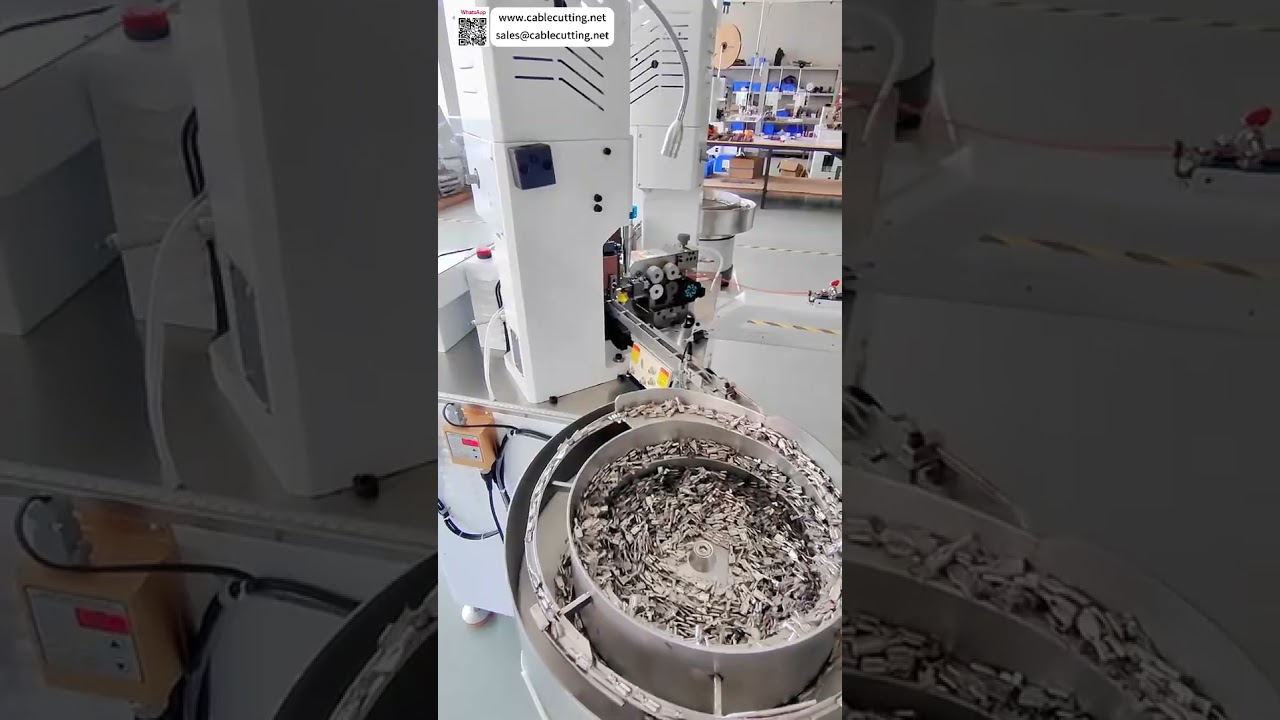 Máquina Totalmente Automática de Processamento de Chicotes Elétricos com Terminais Soltos – Econômica e Eficiente