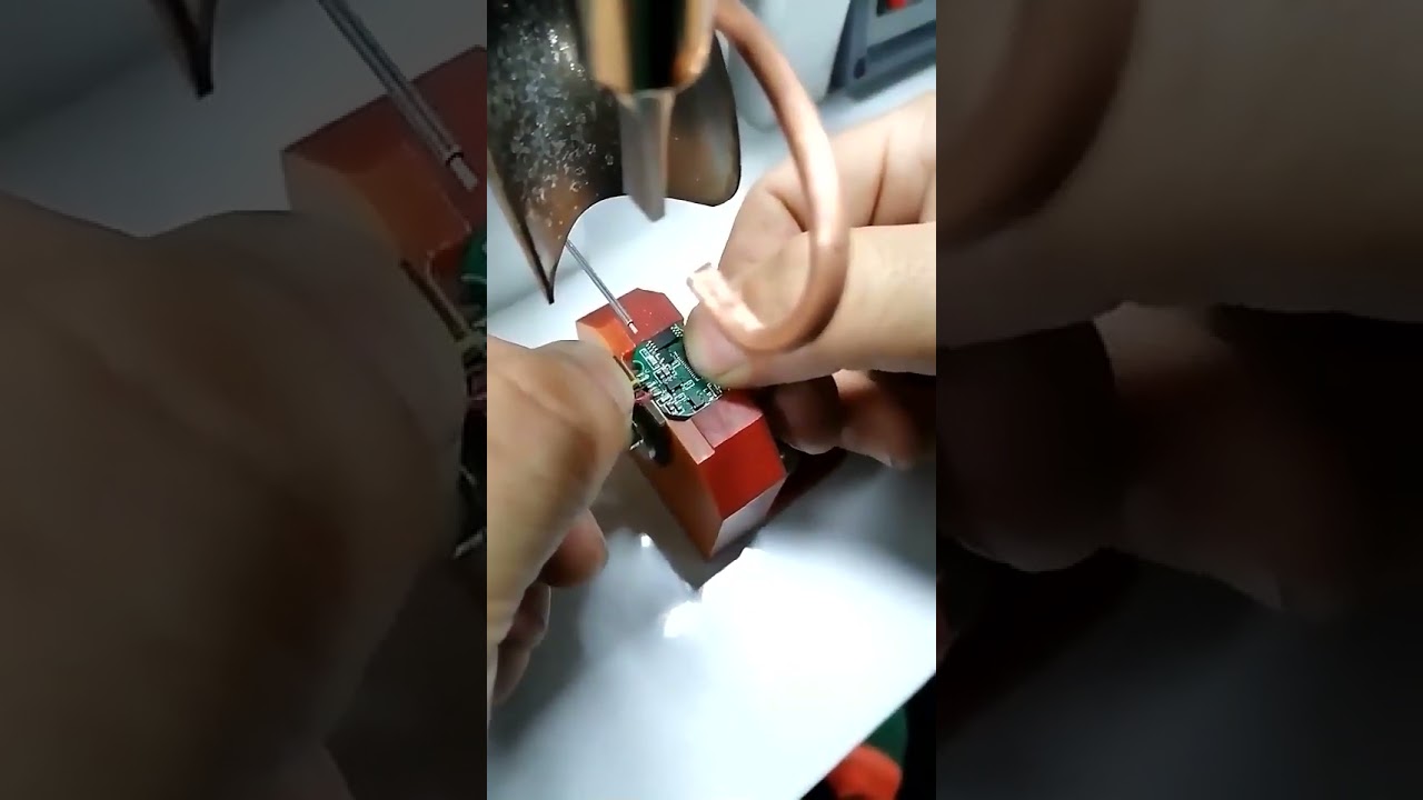 Máquina Semiautomática para Fabricação de Cabos USB | Solda Cabo Lightning e Type-C