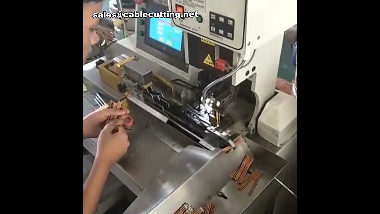 Máquina de Crimpagem para Múltiplos Fios | Decapagem e Crimpagem Simultânea | Equipamento Automatizado