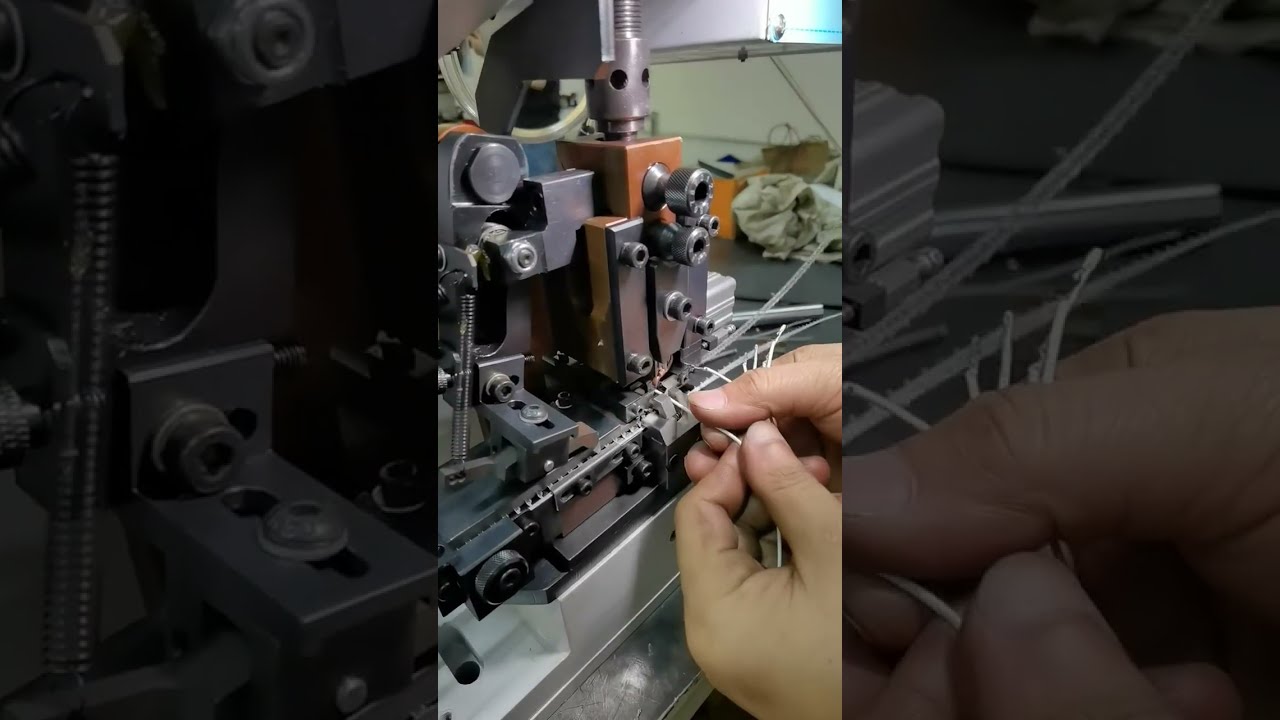 Desencapamento e Crimpagem de Terminais em Uma Única Etapa com Fita Dupla #fábrica #máquina