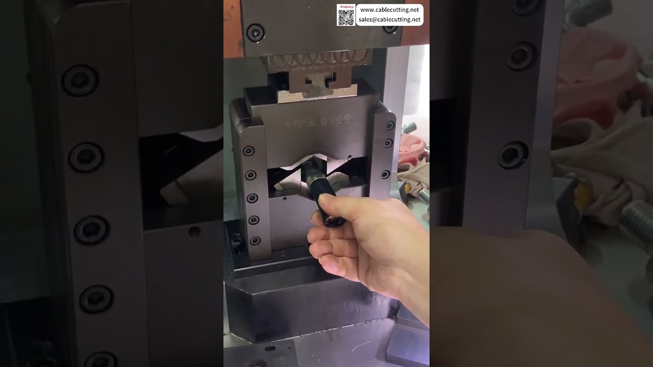 Sistema Automático de Crimpagem de Terminais com Servo Controle e Teste de Produção