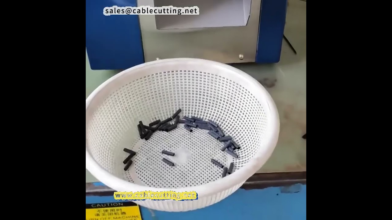 Máquina de Corte de Tubos Automática com Controle Computadorizado - Para Tubos Termorretráteis, Silicone, Plástico e Teflon