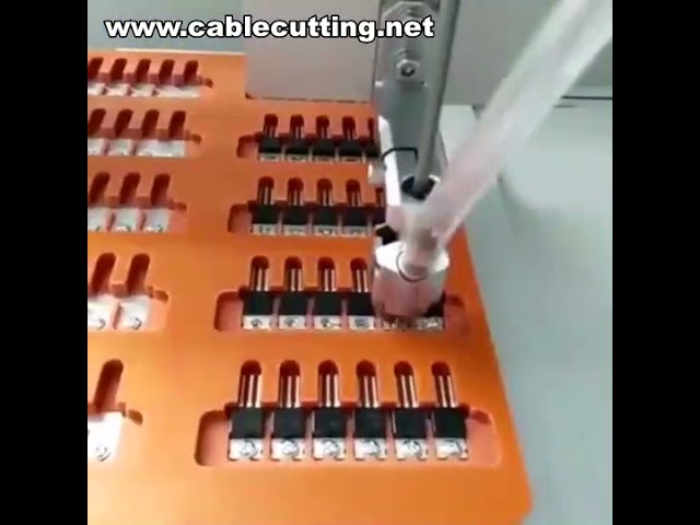 Máquina Automática de Rosqueamento com Sopro de Ar | Aperto e Travagem de Parafusos Industrial