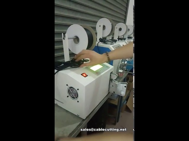 Nova máquina automática de torcer e amarrar fios: eficiência industrial