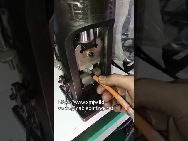 Crimpadeira Hidráulica de 30 Toneladas para Terminais de Cobre - WPM 30t