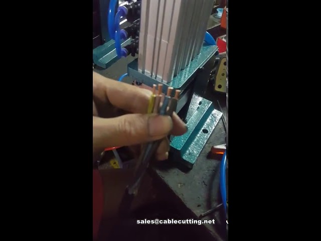 Máquina Pneumática de Decapagem de Fios – Eficiência e Automação Industrial