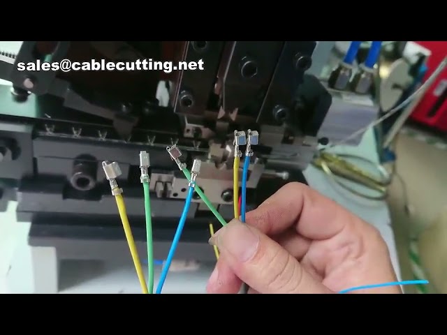 Máquina de Crimpagem de Terminais com Decapagem de Fios Integrada | Crimpagem e Decapagem Eficientes