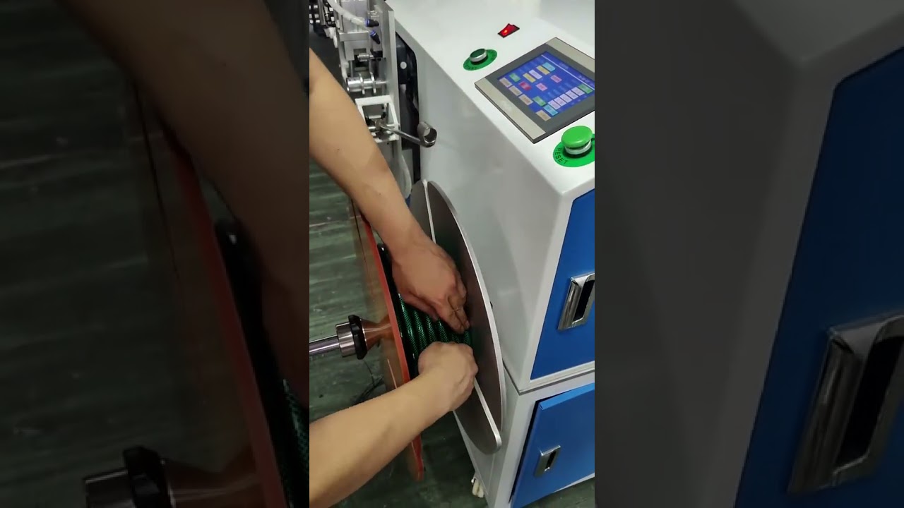 Bobinas Precisas e Ordenadas de Tubos de Água com Velocidade Ajustável e Separação Automática #fábrica #máquina