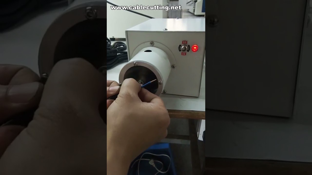 Máquina de Desencapar e Torcer Fios, Máquina de Lâmina Rotativa para Desencapar e Torcer Fios, Equipamento para Cabos