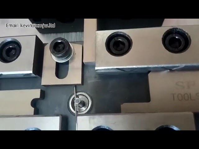 Máquina de Arredondamento e Dobragem de Cabos de Ferro e Cobre em U para Quadros Elétricos – Fio Rígido BV Automático