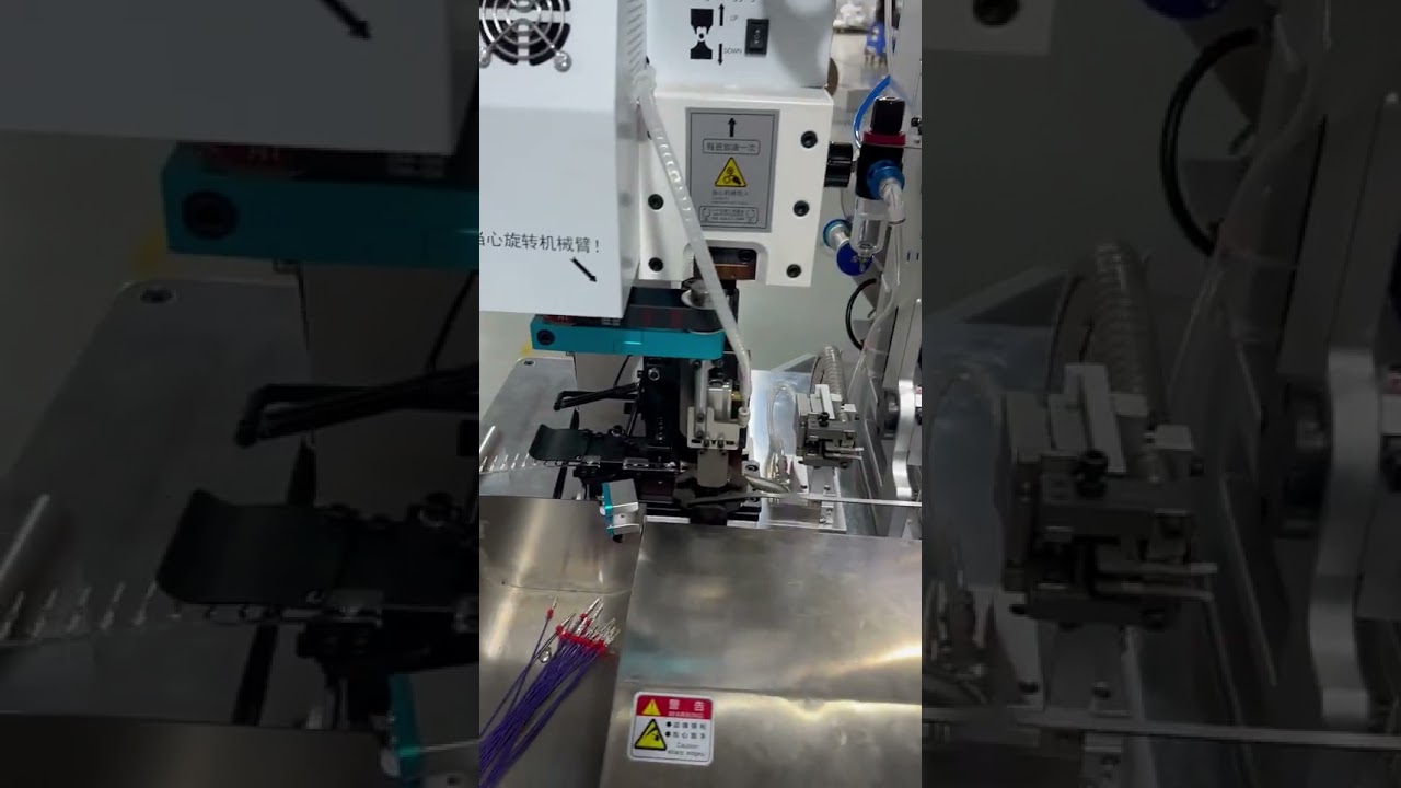 Máquina Automática de Cabeça Única para Crimpagem, Decapagem, Torção e Estanhagem de Terminais Vedados à Prova d'Água