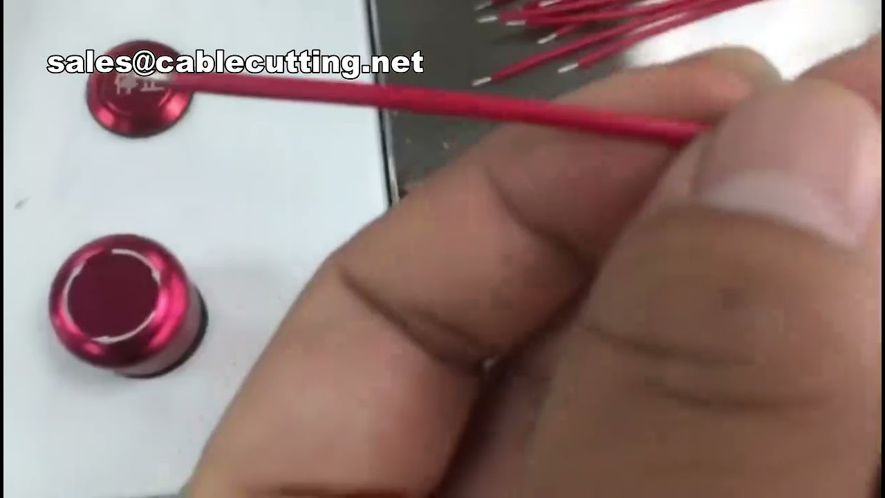 Máquina Multilinha para Corte, Decapagem, Torção e Estanhamento de Até 8 Fios nas Duas Pontas
