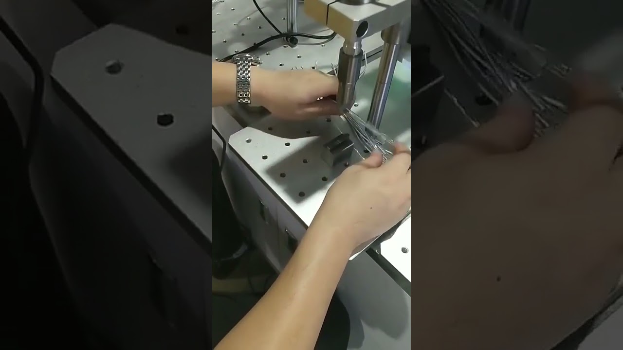 Máquina de Soldagem Ultrassônica para Tubos de PVC em Terminais - Automação Industrial #fábrica #máquina