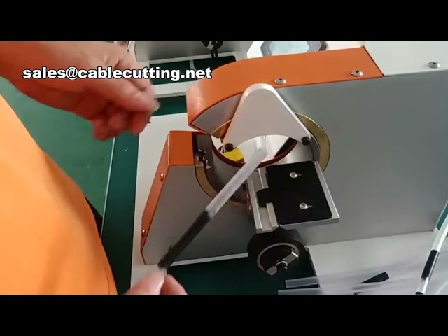 Máquina Semiautomática de Enrolar Fita Adesiva para Chicotes Elétricos - Eficiência na Fábrica
