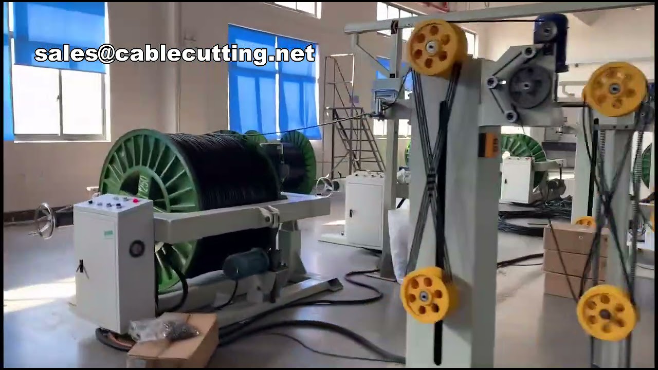 Máquinas Automáticas de Crimpagem para Fabricação de Inserções de Plugues