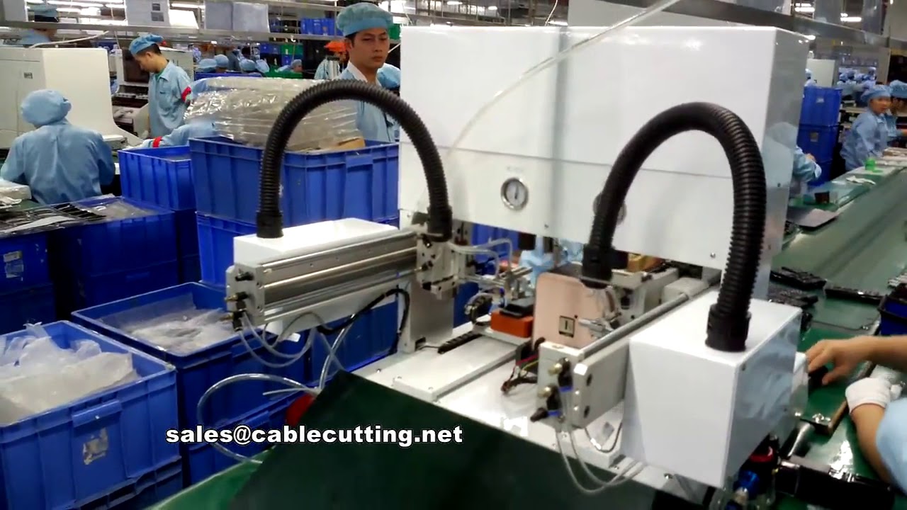 Máquina de Parafusar Automática com Braço Robótico – Alta Precisão e Velocidade