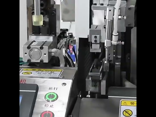Máquina Automática de Crimpagem e Estanhagem de Cabeça Única | Estanhagem por Imersão de Plugue à Prova d'Água
