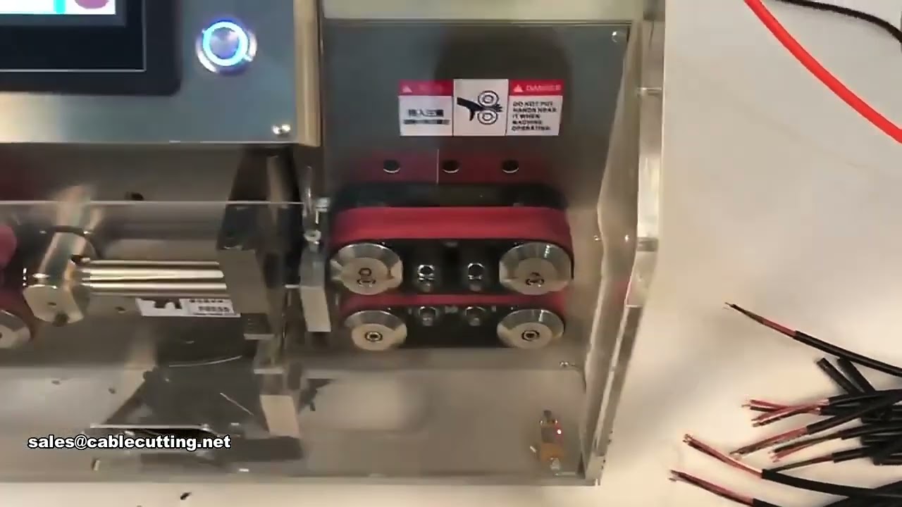 Máquina Automática de Corte e Descascamento de Cabo de Internet PVC com Múltiplos Núcleos