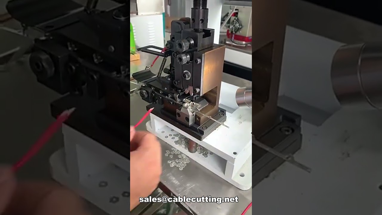 Máquina de Moldagem Vertical Positiva OTP-P | Eficiência em Embalagens Industriais