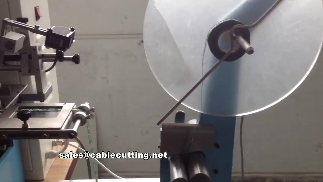 Máquina de Corte e Dobra de Etiquetas Ultrassônica Automática