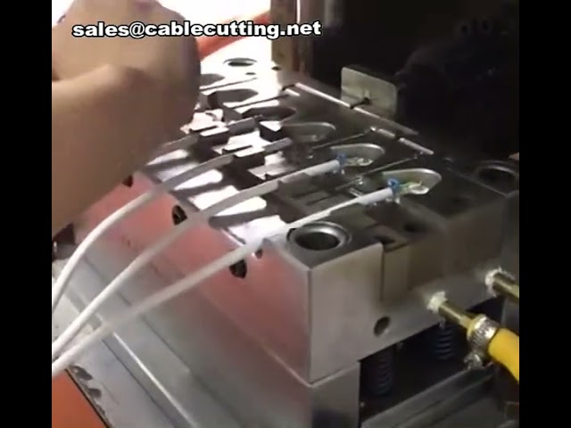 Peças de Injeção, Máquina de Moldagem por Injeção, Processo de Fabricação de Cabos de Dados