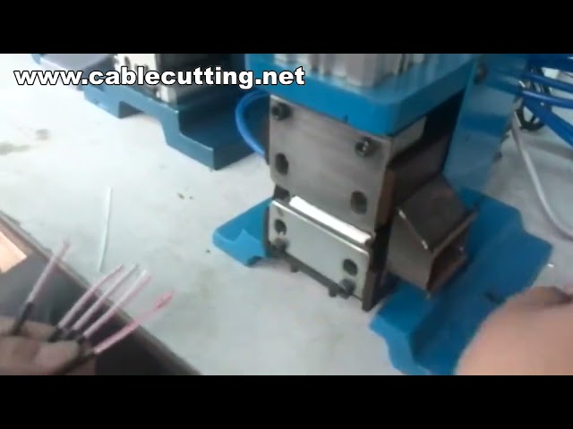 Máquina de Decapagem de Fios Automática | Descascadora de Cabos de Alta Precisão