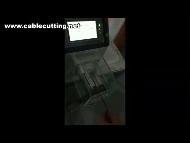 Máquina Automática de Descascar Cabo Coaxial - Eficiência e Precisão